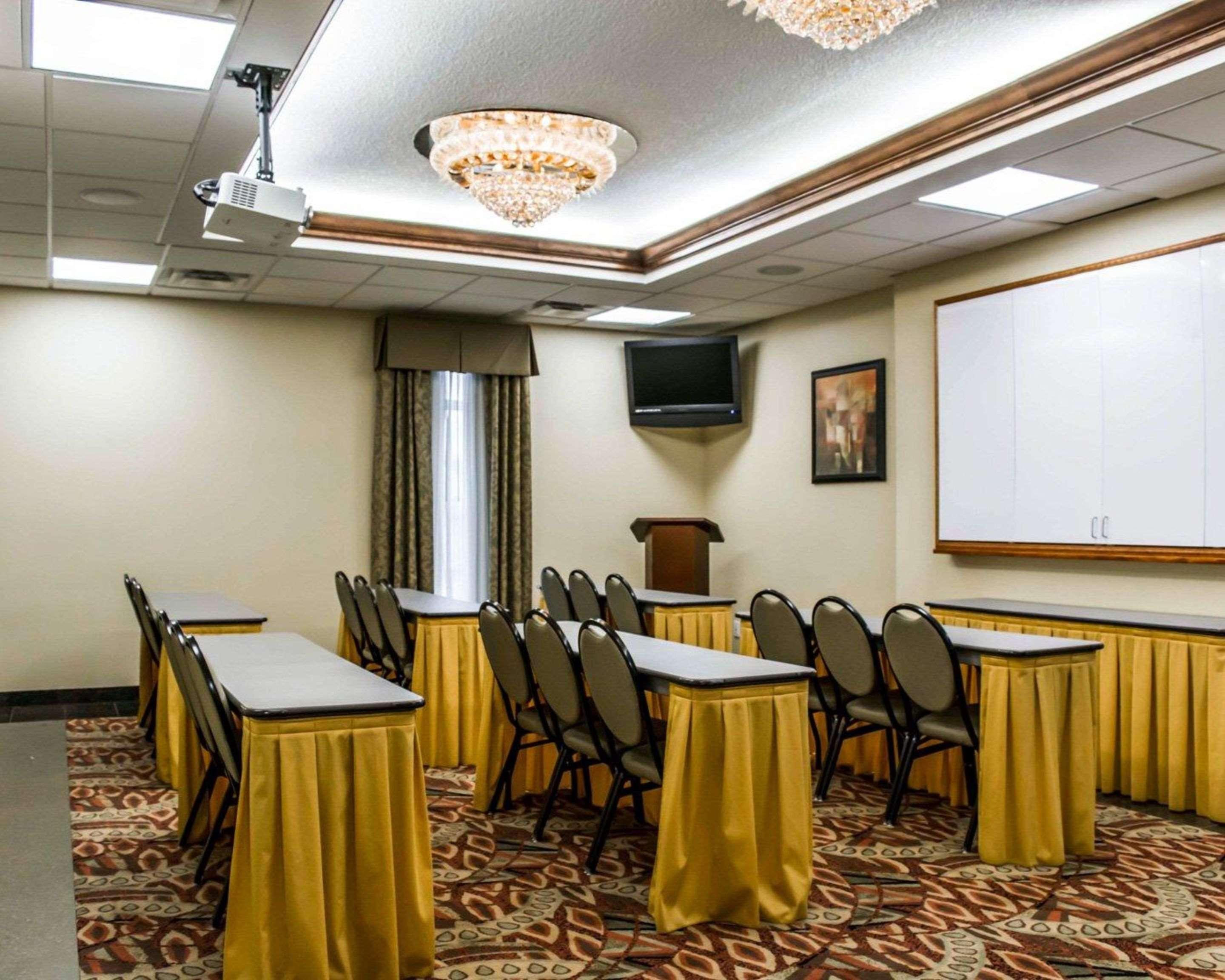 Quality Inn Airport - Cruise Port Tampa Ngoại thất bức ảnh
