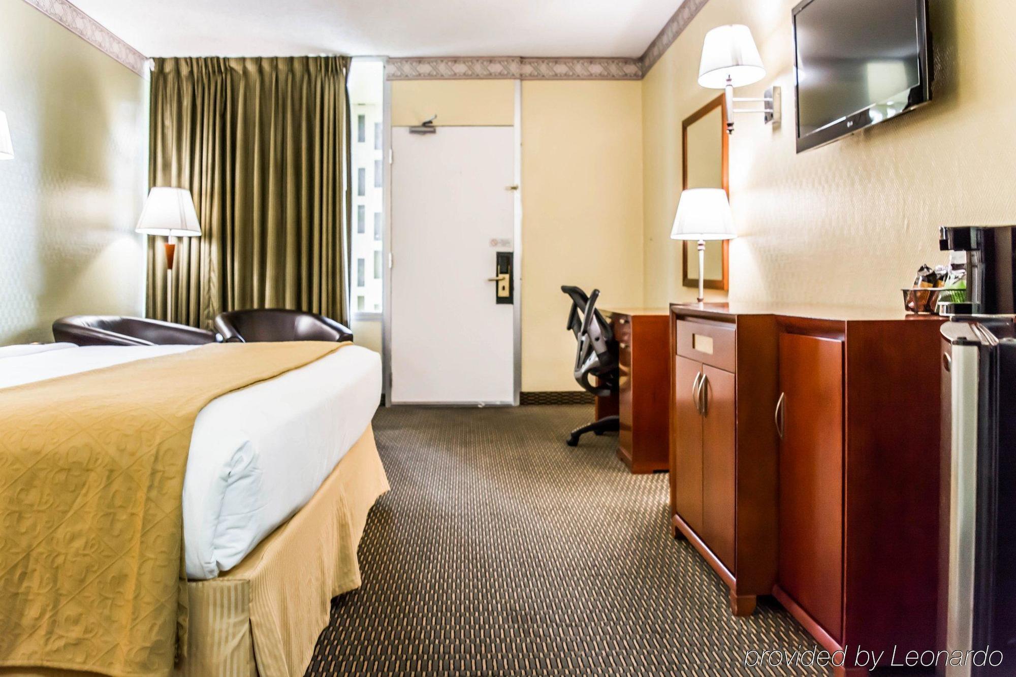 Quality Inn Airport - Cruise Port Tampa Ngoại thất bức ảnh