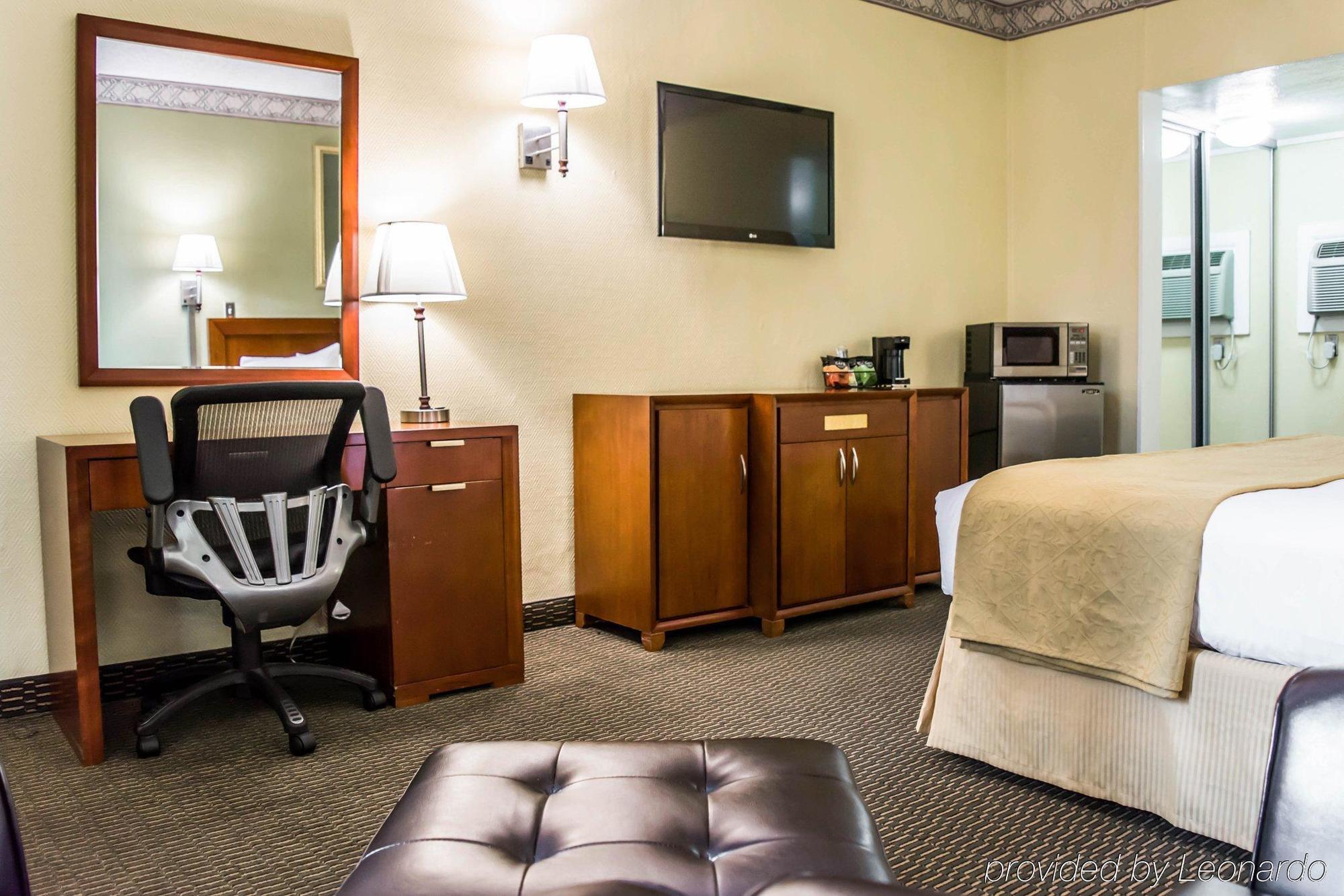Quality Inn Airport - Cruise Port Tampa Ngoại thất bức ảnh